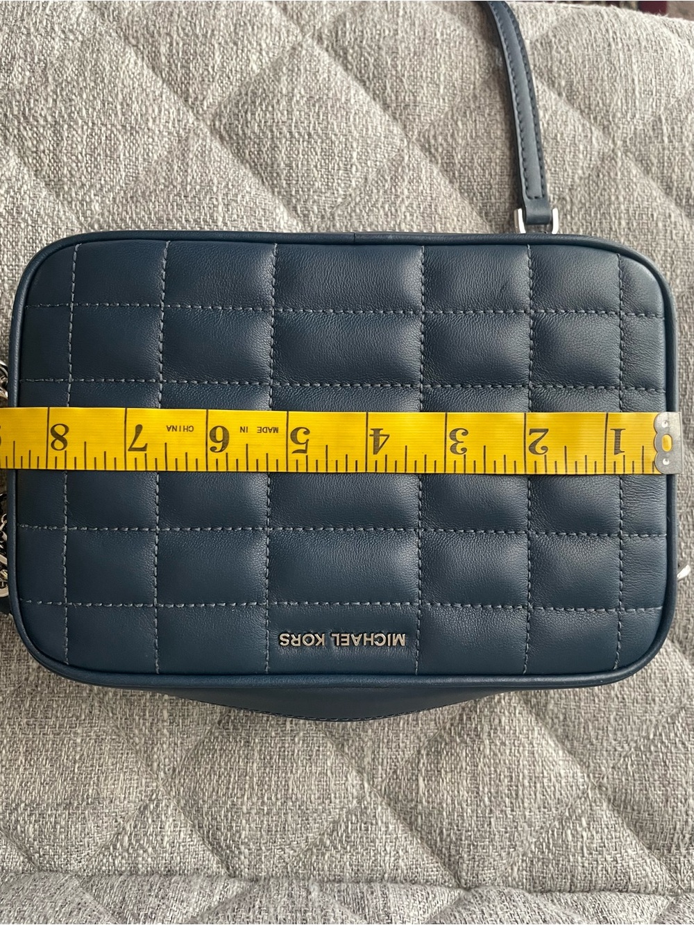 Michael Kors Quilted Navy Leather Camera Crossbody with Tassel - Picture 5 of 8